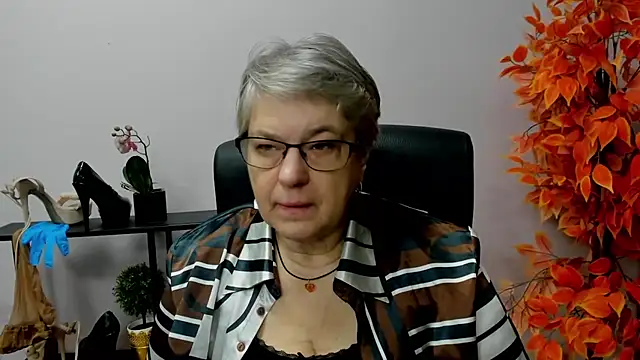 IrisDream online show from 12.12.24