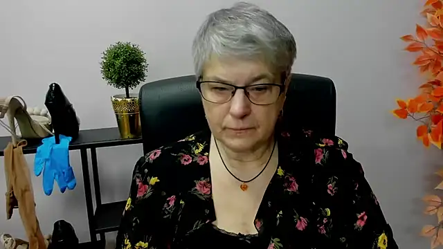 IrisDream online show from 01.07.25