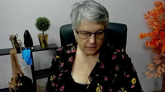 IrisDream online show from 01.14.25