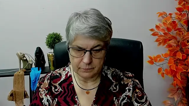 IrisDream online show from 01.20.25