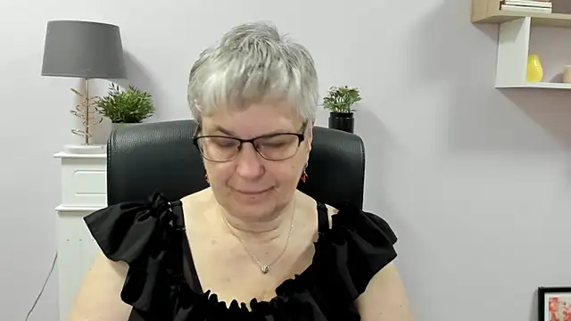 IrisDream online show from 05.18.26