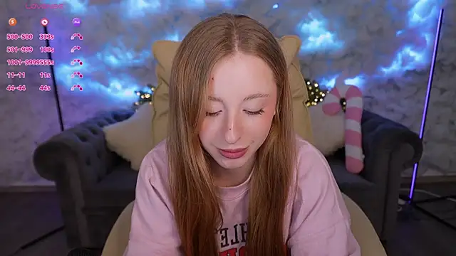 SilverrMoon online show from 02.04.25