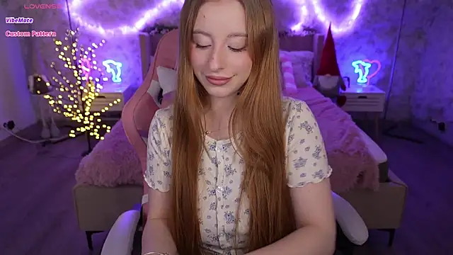 SilverrMoon online show from 02.06.25