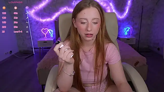 SilverrMoon online show from 03.03.25