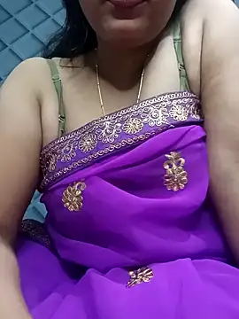 Cute-Raashii online show from 12.17.24