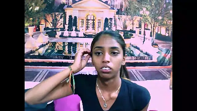 Snapshot of IndianSexySlender chatting on 01.05.25 IndianSexySlender online show from 01.05.25