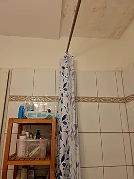 Josephine LIVE online show from 11.24.25