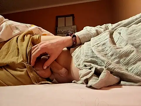 Josephine LIVE online show from 02.20.26