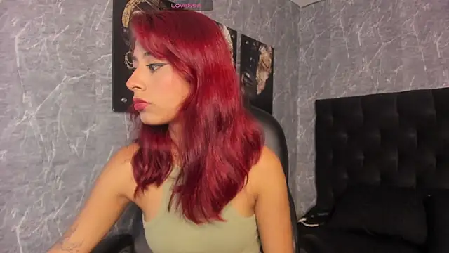 cloe  palmer online show from 02.12.25