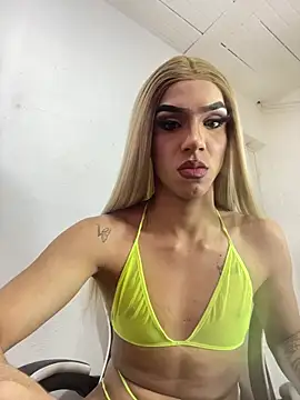 briana sex32 online show from 08.06.26