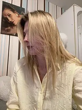 Liya my online show from 02.18.26