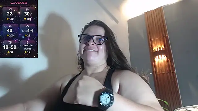Snapshot of katty_femdom chatting on 02.28.25 katty femdom online show from 02.28.25