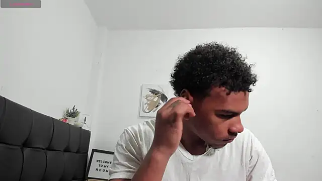 RoddyRich11 online show from 12.19.25