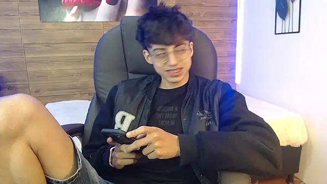 jhoellx online show from 12.05.24