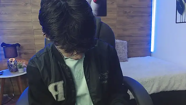 jhoellx online show from 12.28.24