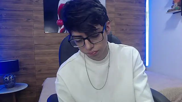 jhoellx online show from 02.08.25