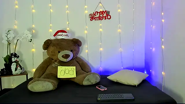 kendal scott1 online show from 12.06.24