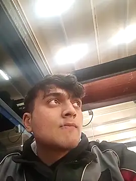 boy 3835 online show from 03.18.25