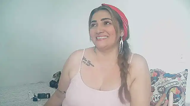 Paula-Harrison online show from 12.06.24