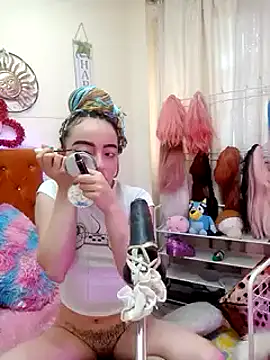 Yennastone online show from 12.21.24