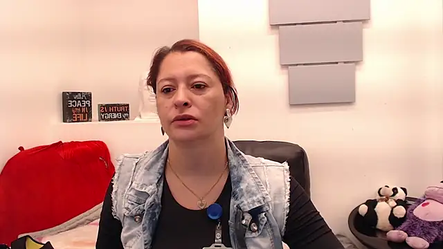 eva twiss online show from 04.14.26