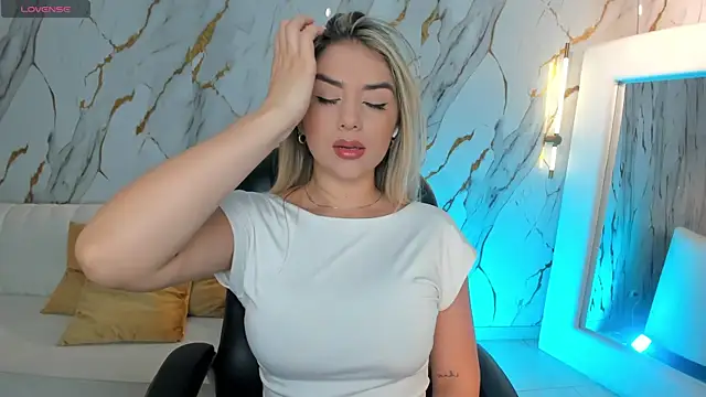 ChloePreston  online show from 02.09.26