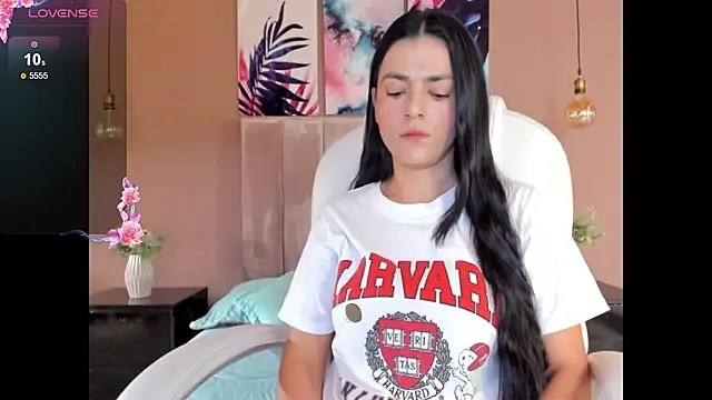 BellaClaiir online show from 11.25.25