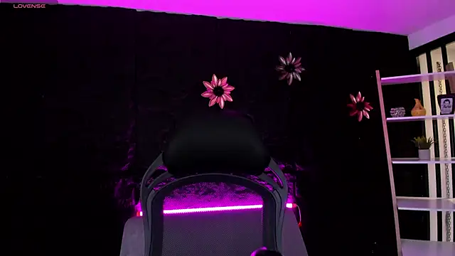 Snapshot of JackRibas_ chatting on 10.19.25 JackRibas online show from 10.19.25