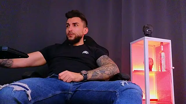 MightyAaron66 online show from 02.06.25