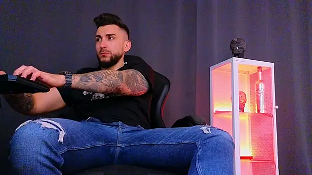 MightyAaron66 online show from 02.08.25