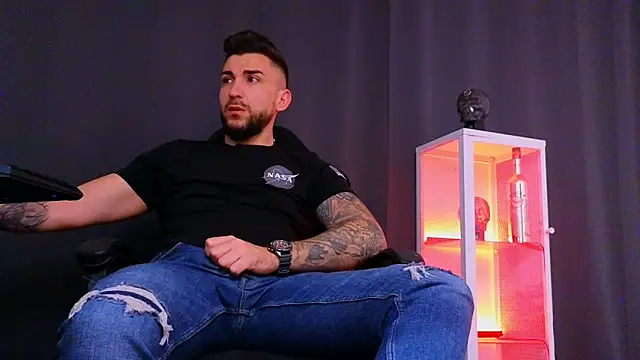 MightyAaron66 online show from 02.09.25