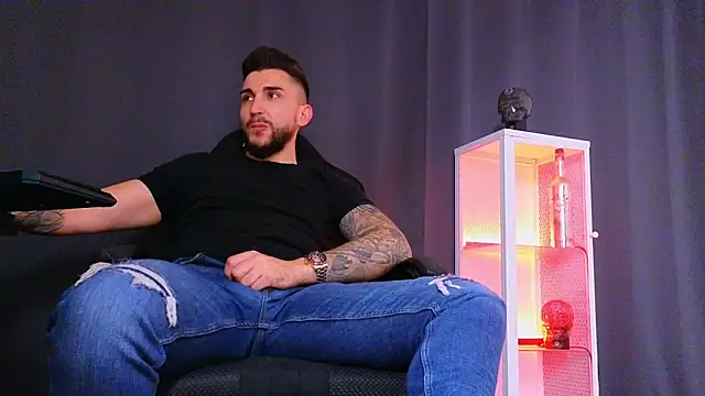 MightyAaron66 online show from 02.12.25