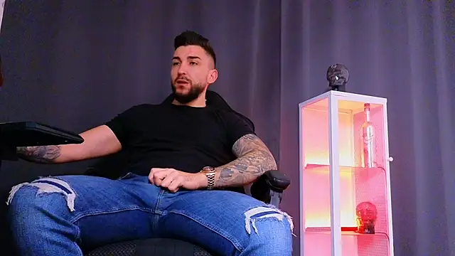 MightyAaron66 online show from 02.13.25