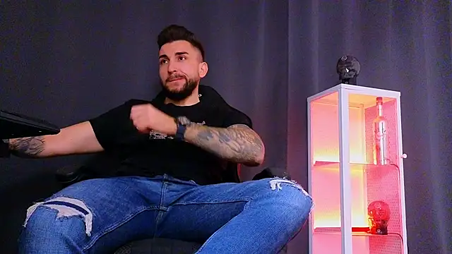 MightyAaron66 online show from 02.14.25