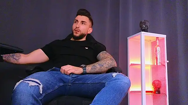 MightyAaron66 online show from 02.15.25