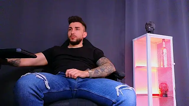 MightyAaron66 online show from 03.02.25