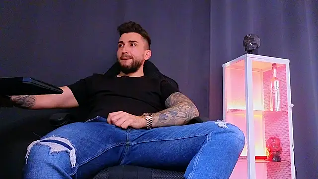 MightyAaron66 online show from 03.02.25