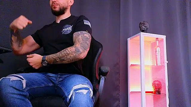 MightyAaron66 online show from 03.05.25