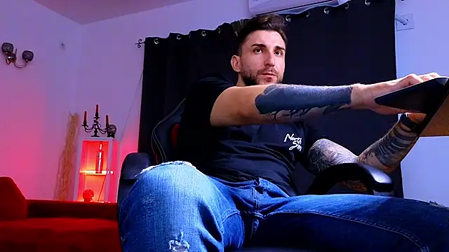 MightyAaron66 online show from 09.10.25