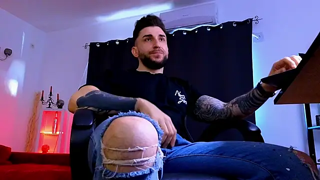 MightyAaron66 online show from 04.09.26