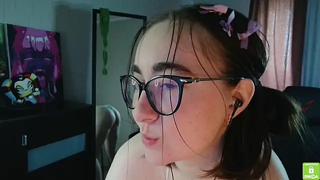 Snapshot of el_sweety chatting on 09.19.25 el sweety online show from 09.19.25