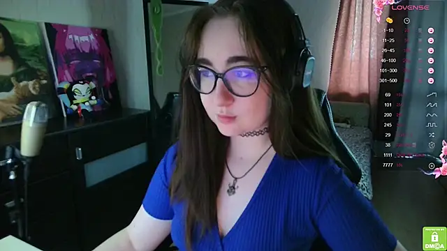 Snapshot of el_sweety chatting on 09.29.25 el sweety online show from 09.29.25