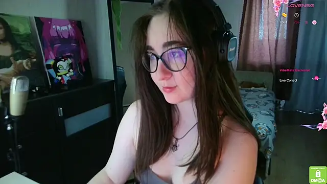 Snapshot of el_sweety chatting on 10.03.25 el sweety online show from 10.03.25