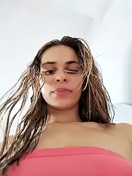 cuteluci  online show from 12.30.24