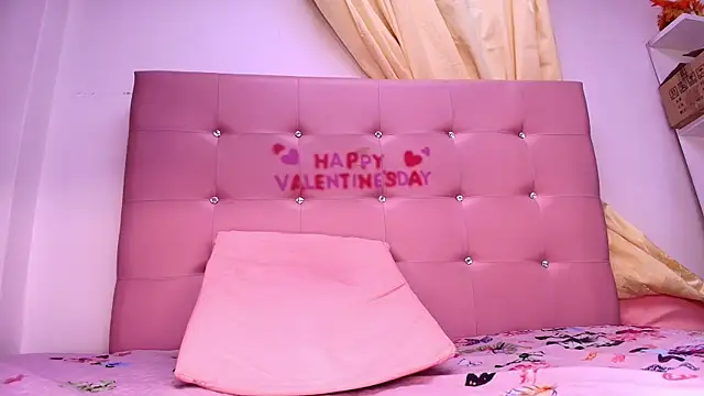 Snapshot of kata_hazel chatting on 01.29.25 kata hazel online show from 01.29.25