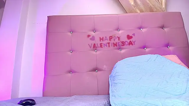 Snapshot of kata_hazel chatting on 02.22.25 kata hazel online show from 02.22.25