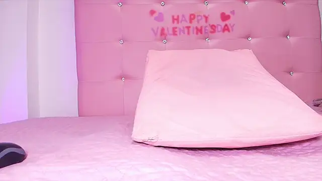 Snapshot of kata_hazel chatting on 03.05.25 kata hazel online show from 03.05.25