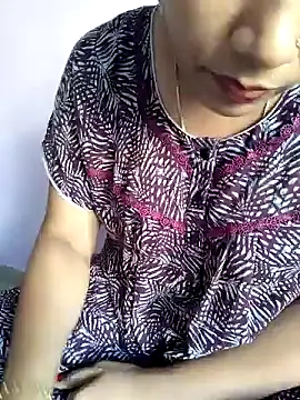 Snapshot of samitasharma chatting on 01.03.25 samitasharma online show from 01.03.25