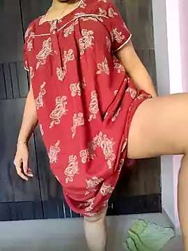Snapshot of samitasharma chatting on 01.06.25 samitasharma online show from 01.06.25