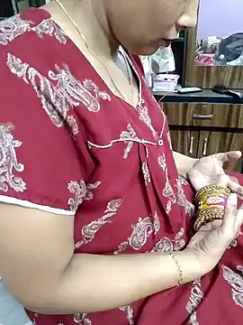 Snapshot of samitasharma chatting on 01.19.25 samitasharma online show from 01.19.25